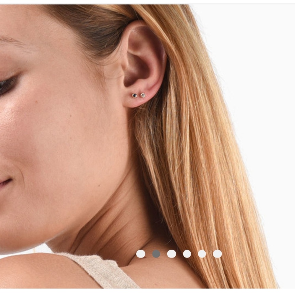 Mejuri Blue Sapphire Studs